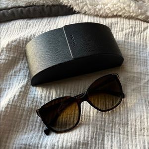 Prada sunglasses polarized